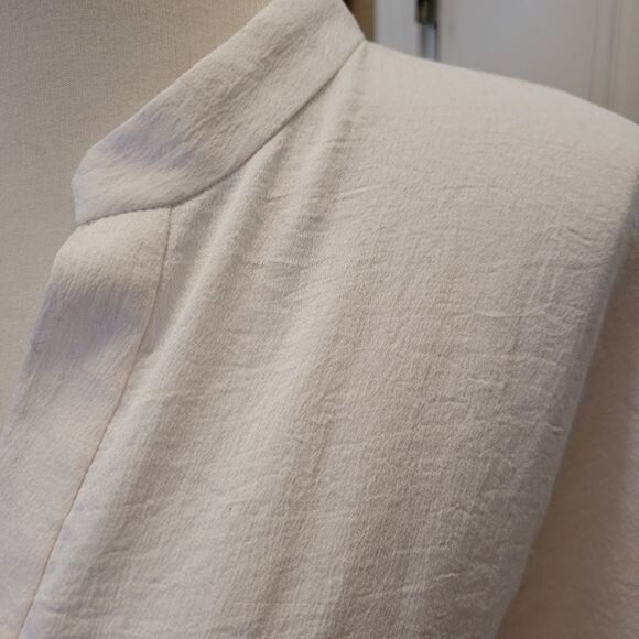Zara White Top Blouse Popover Career Work Size Large Collarless FLAW LINT - Picture 3 of 9